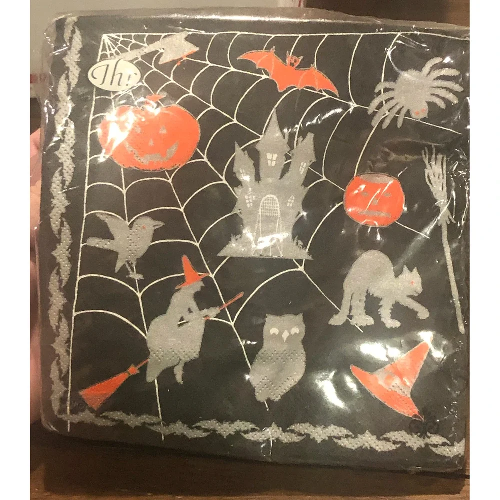 NWT HALLOWEEN PARTY Bundle Plate Dessert Plate Napkins Witch FolkArt Silhouettes